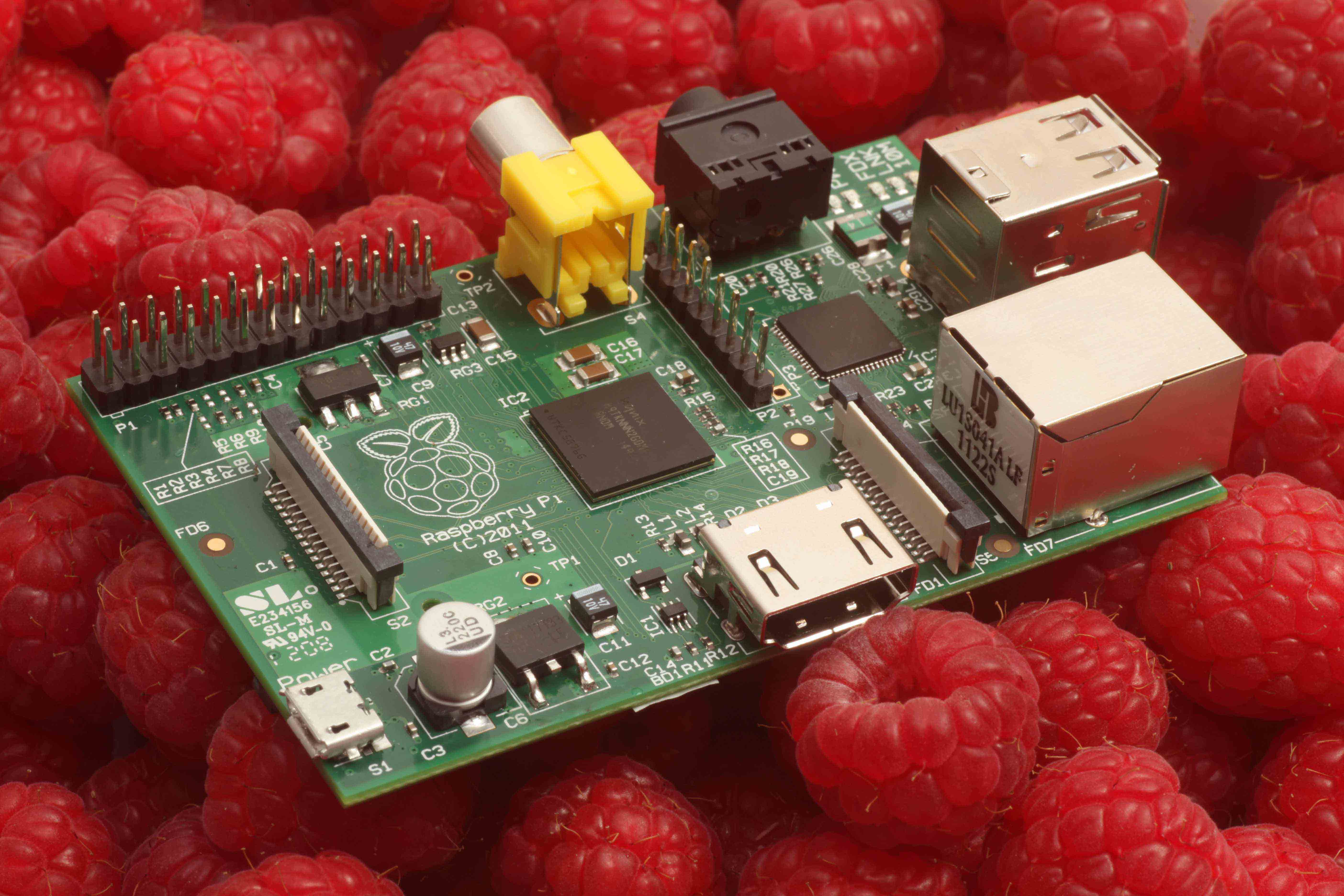 Raspberry Pi deliveries start from RS Components and Allied Electronics