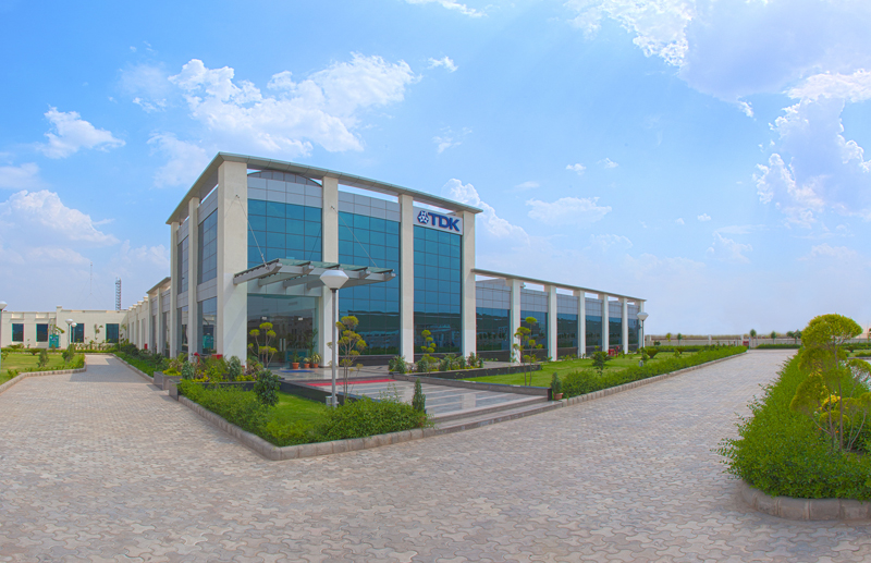 Expanded capacity for power capacitors: New factory officially opened in northern India (TDK-EPC Corporation)