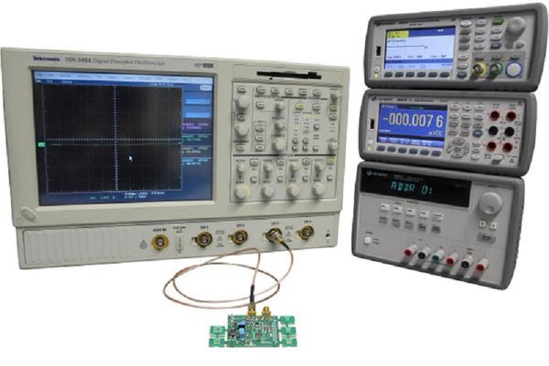 New Evaluation Board for Standard Oscillators