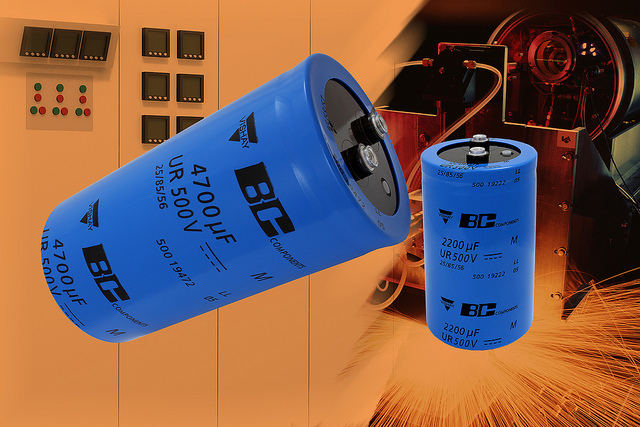 Screw-Terminal Capacitors Feature 500 V Rated Voltage