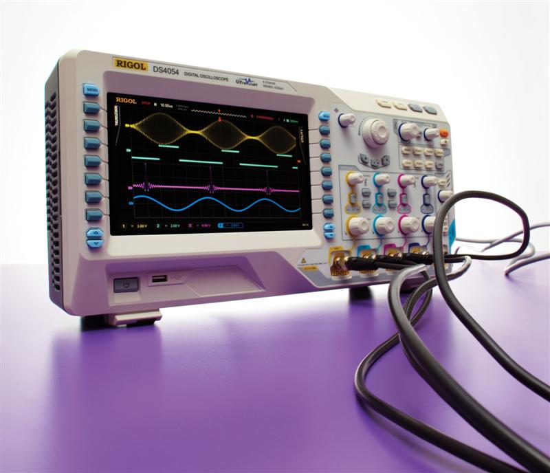 New Easy-to-Use Digital Oscilloscopes for Bandwidths up to 500 MHz