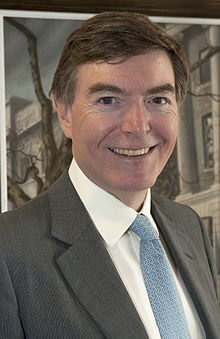 UK MOD to auctions radio frequency