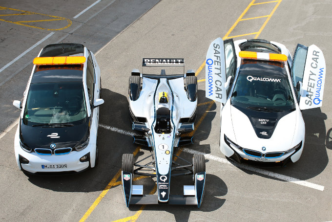 Formula E course cars to be equipped with Qualcomm wireless charging