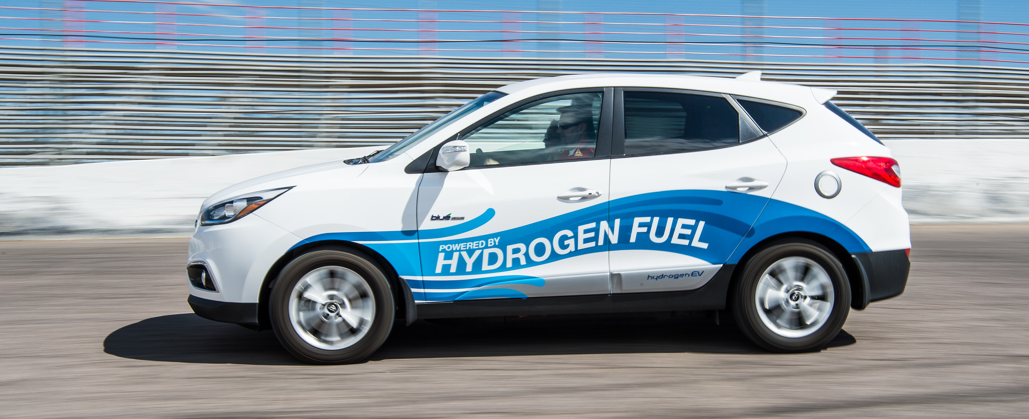 584 Hydrogen Fueling Stations Launched in 33 Countries