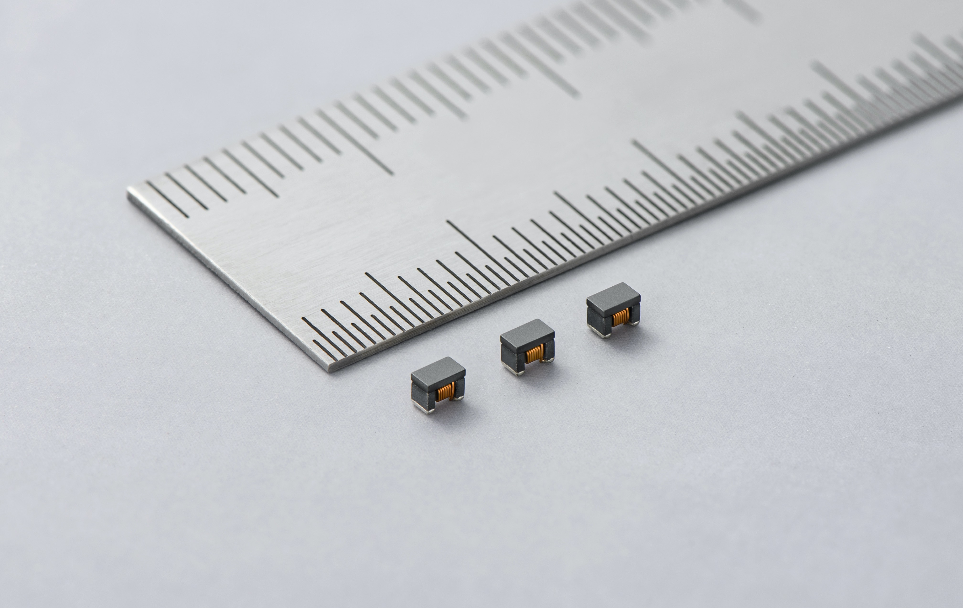 AEC-Q200-Compliant Inductors for In-Vehicle PoC Systems