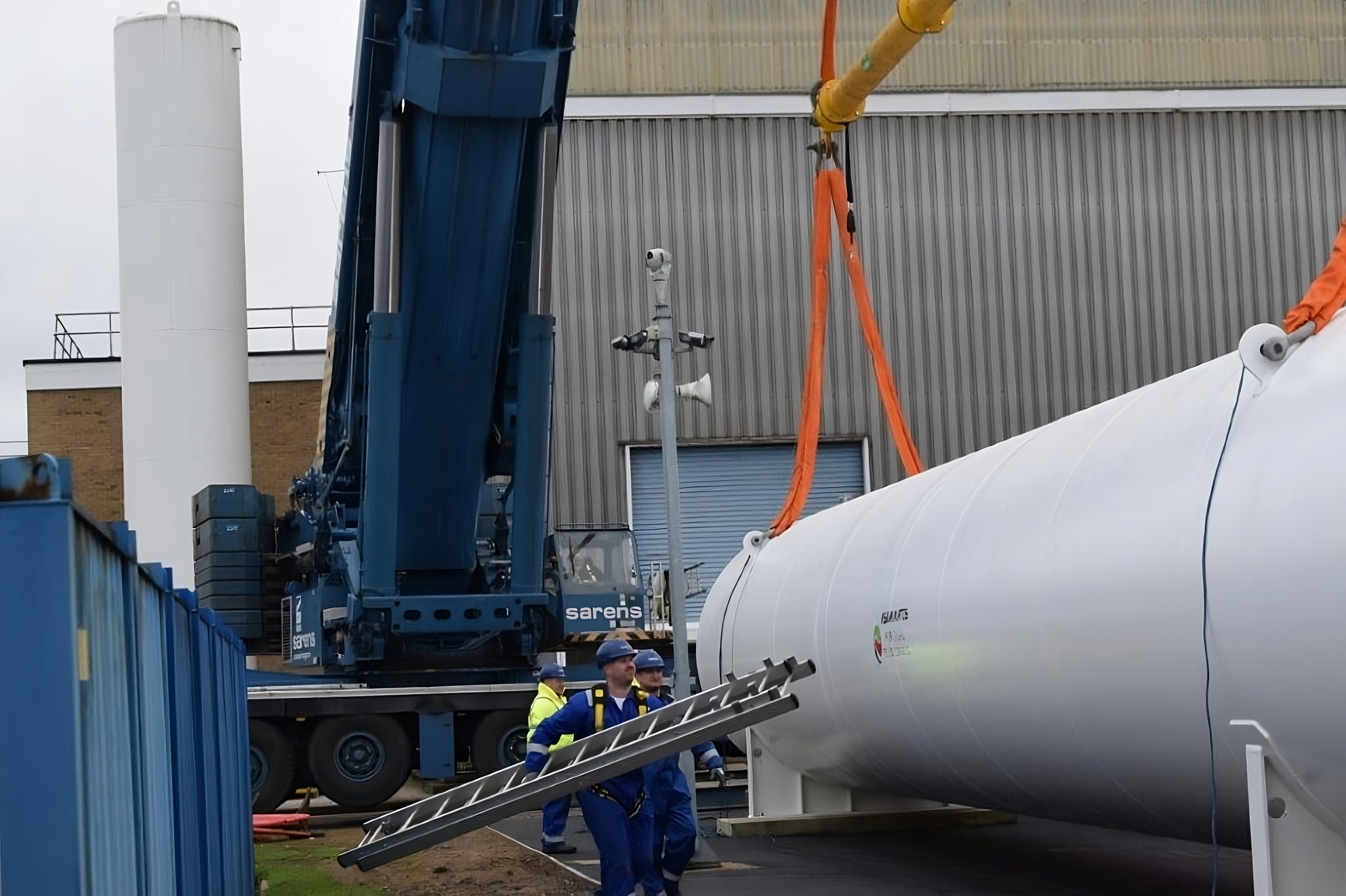 Fusion Energy will be able to Obtain the Energy Content of More Than 500 Liters of Gasoline with a Single Liter of Water