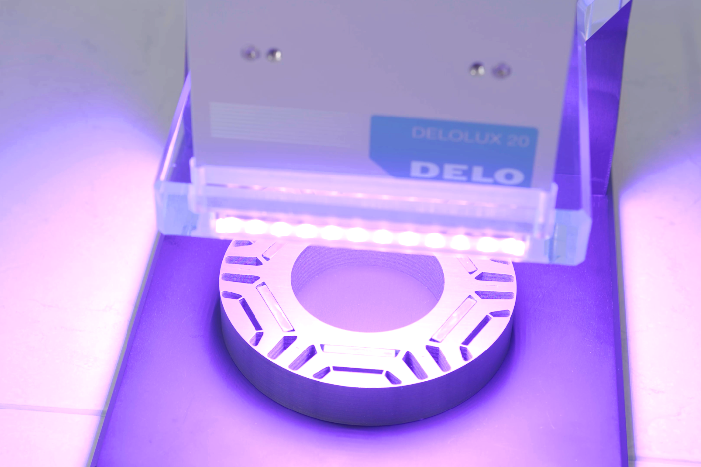 DELO Introduces Its First Dual-Curing High-Temperature Structural Adhesive for Electric Motors