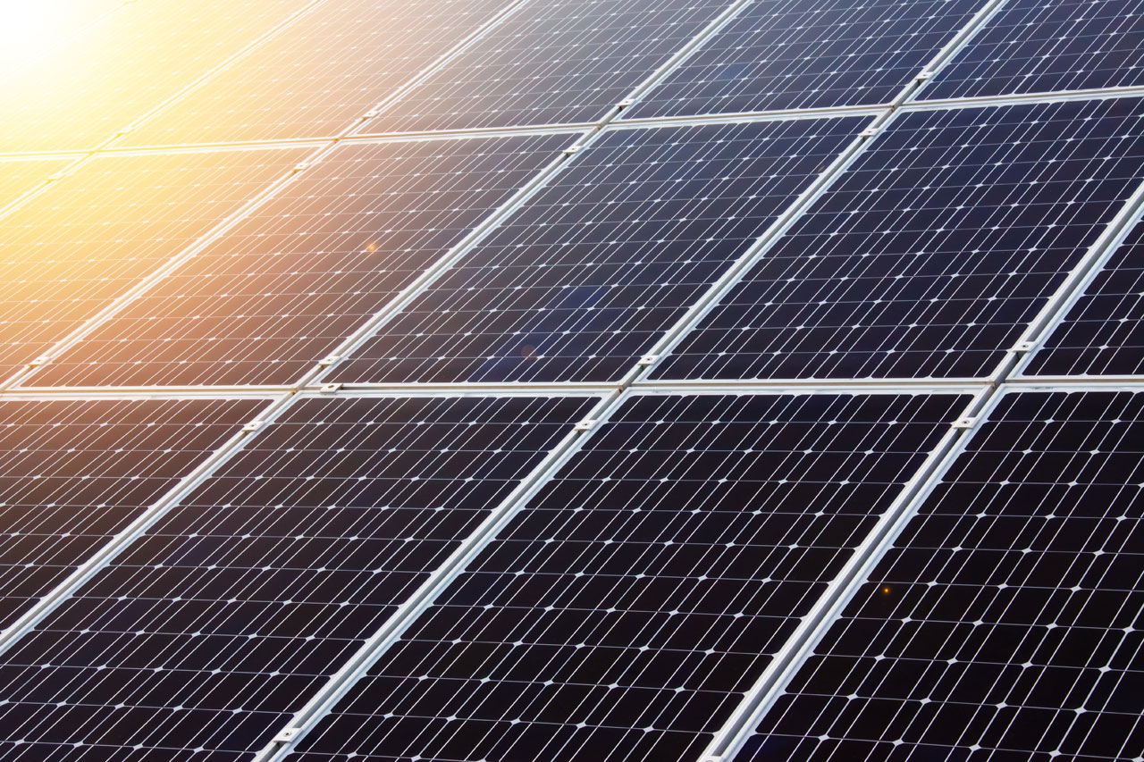 Solar Power Could Foot the Bill for Trump's Mexico Wall