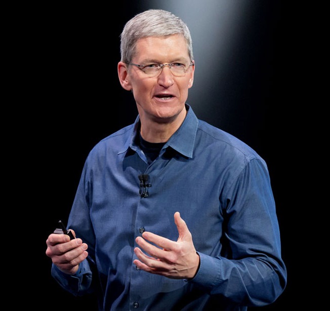 Apple's CEO Admits to PR Blunder With Battery SNAFU