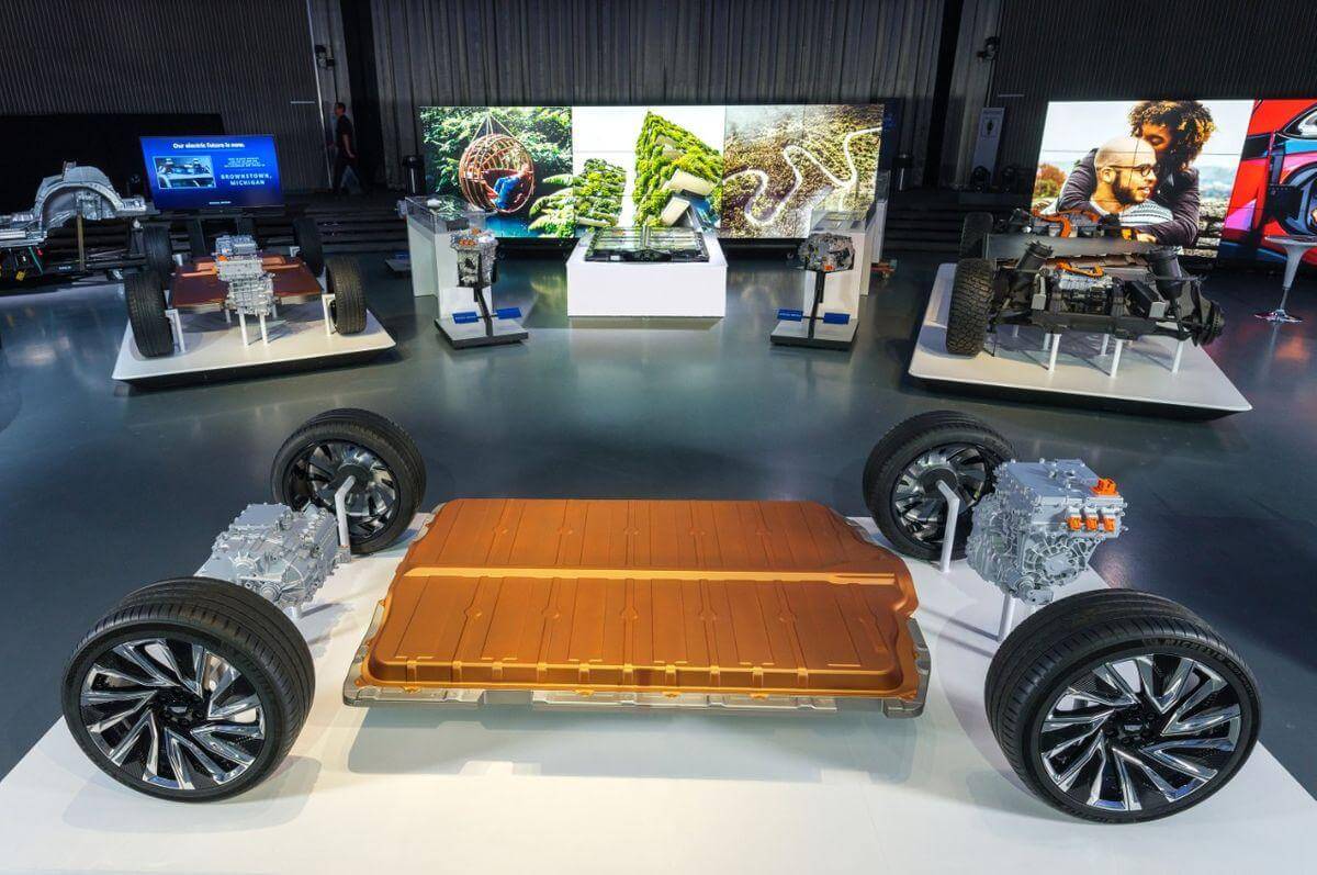 General Motors Pushes its EV Plans Back by 6 Months