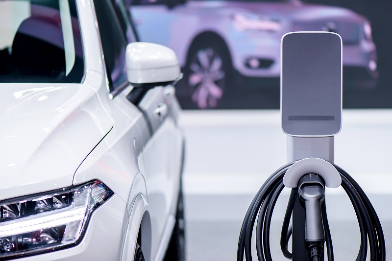 UK Auto Industry Needs More Support for Electric Transition