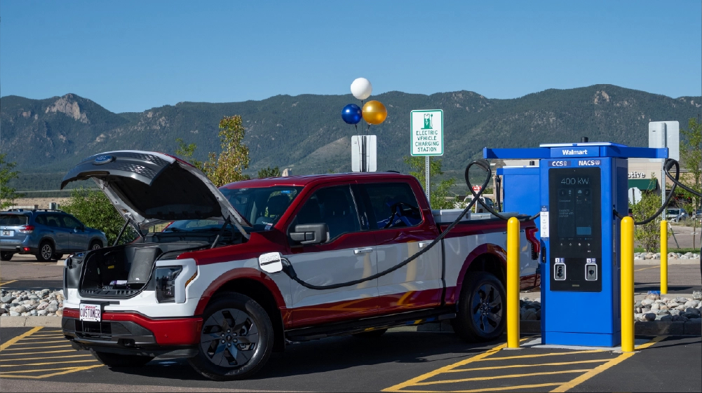 Walmart Opens its 100th EV Fast-Charging Location